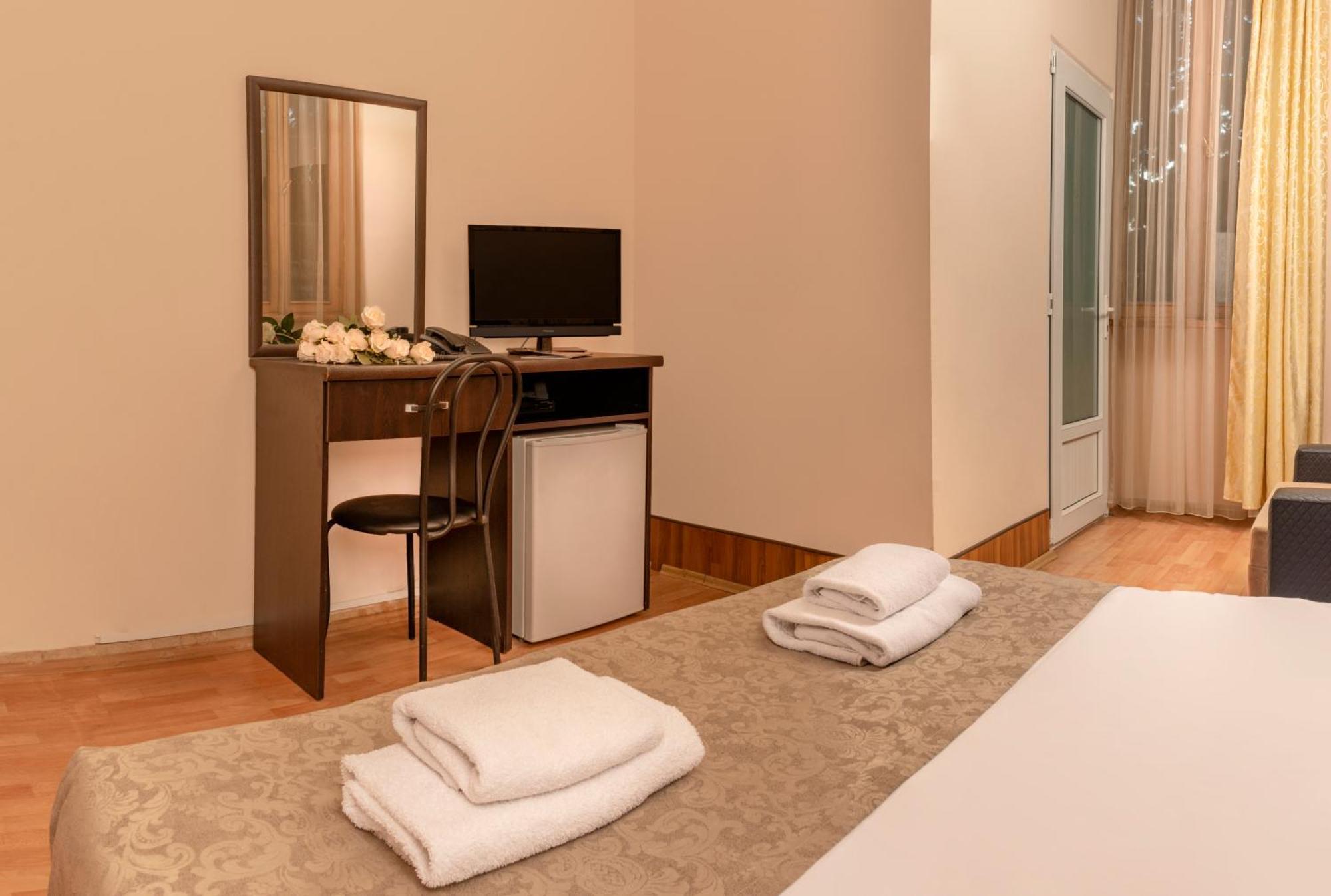 Valeria Hotel Tbilissi Extérieur photo