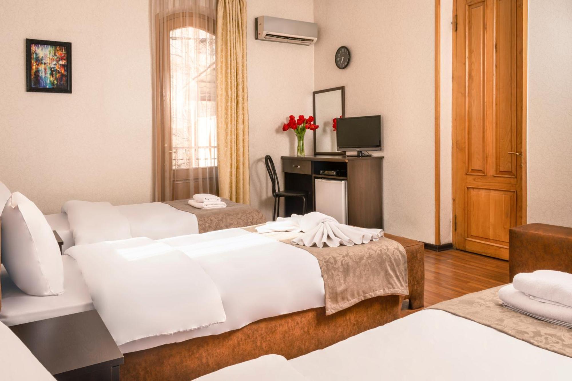 Valeria Hotel Tbilissi Extérieur photo